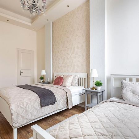 Luxurious Central Apartment In Liszt Ferenc Square Budapeszt Zewnętrze zdjęcie
