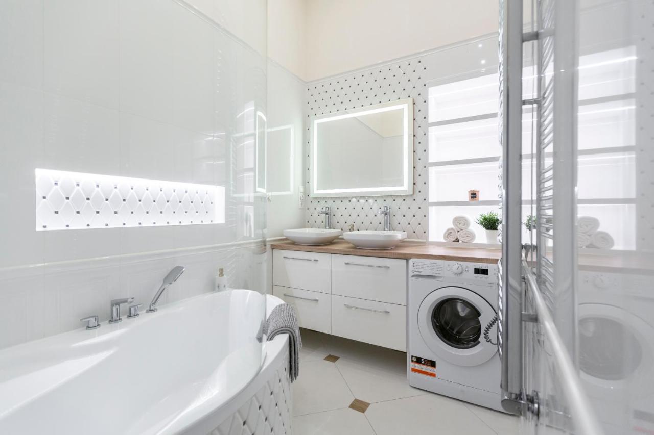 Luxurious Central Apartment In Liszt Ferenc Square Budapeszt Zewnętrze zdjęcie